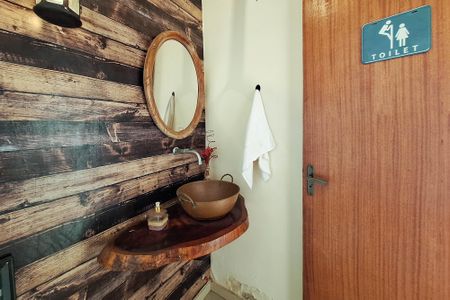 Casa à venda com 300m², 3 quartos e 1 vagaLavabo