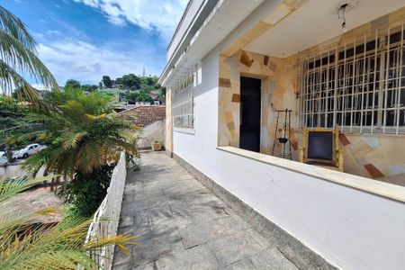 Casa à venda com 300m², 3 quartos e 1 vagaQuintal