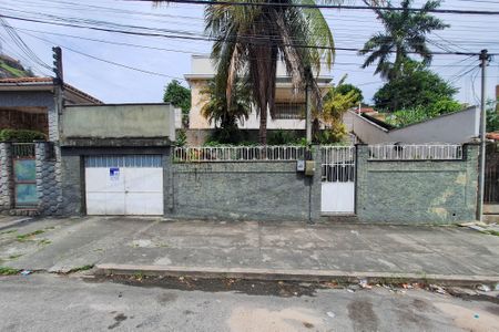 Casa à venda com 300m², 3 quartos e 1 vagaFachada