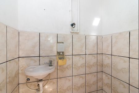 Casa para alugar com 133m², 8 quartos e 1 vagaBanheiro 2