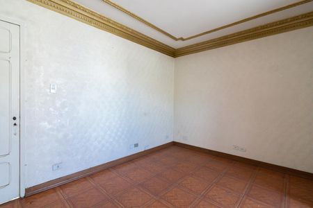 Casa para alugar com 133m², 8 quartos e 1 vagaSala
