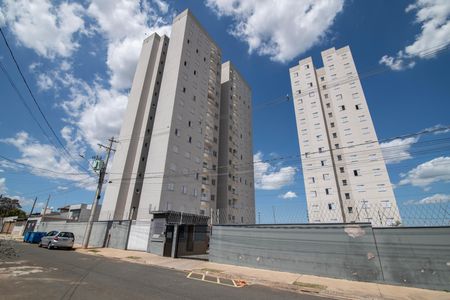 Apartamento para alugar com 64m², 2 quartos e 1 vaga Apartamento para alugar com 64m², 2 quartos e 1 vagaFachada do Condomínio