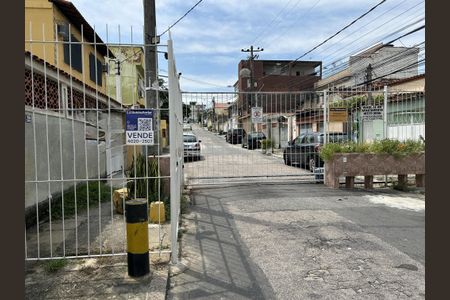 Casa à venda com 100m², 2 quartos e sem vagaFachada + plaquinha
