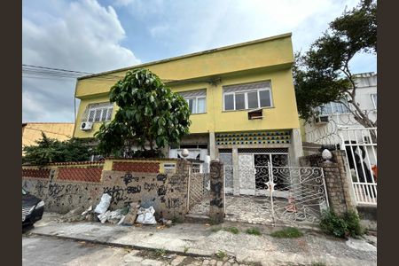 Casa à venda com 100m², 2 quartos e sem vagaFachada