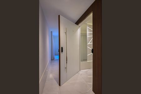 Apartamento à venda com 211m², 4 quartos e 4 vagasHall Privativo