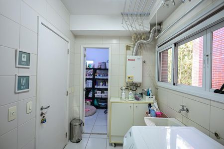 Apartamento à venda com 211m², 4 quartos e 4 vagasÁrea de Serviço 