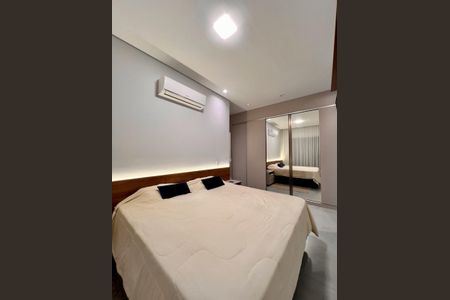 Quarto de casa de condomínio à venda com 3 quartos, 300m² em Jardim America II, Campinas