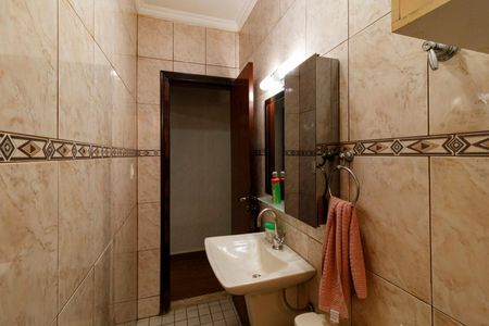 Casa para alugar com 160m², 3 quartos e 2 vagas Casa para alugar com 160m², 3 quartos e 2 vagasLavabo