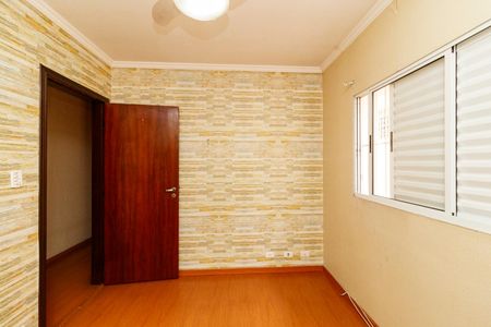 Casa para alugar com 160m², 3 quartos e 2 vagas Casa para alugar com 160m², 3 quartos e 2 vagasQuarto