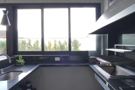 Casa de condomínio à venda com 240m², 3 quartos e 4 vagas Casa de condomínio à venda com 240m², 3 quartos e 4 vagasÁrea gourmet