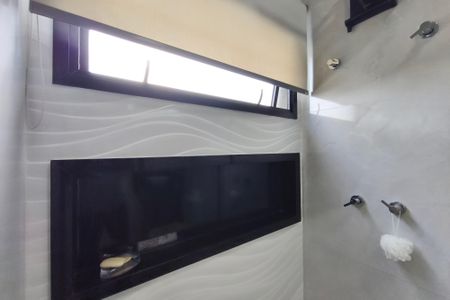 Casa de condomínio à venda com 240m², 3 quartos e 4 vagas Casa de condomínio à venda com 240m², 3 quartos e 4 vagasBanheiro Suíte 3