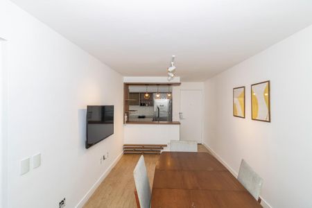 Apartamento para alugar com 60m², 2 quartos e 1 vaga Apartamento para alugar com 60m², 2 quartos e 1 vagaSala