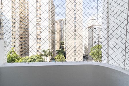 Apartamento para alugar com 60m², 2 quartos e 1 vaga Apartamento para alugar com 60m², 2 quartos e 1 vagaVaranda