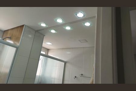 Apartamento para alugar com 48m², 2 quartos e 1 vaga Apartamento para alugar com 48m², 2 quartos e 1 vagaBanheiro