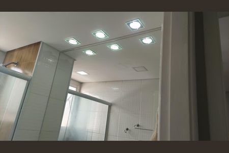 Apartamento para alugar com 48m², 2 quartos e 1 vaga Apartamento para alugar com 48m², 2 quartos e 1 vagaBanheiro