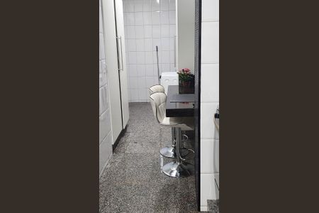 Apartamento para alugar com 134m², 4 quartos e 2 vagas