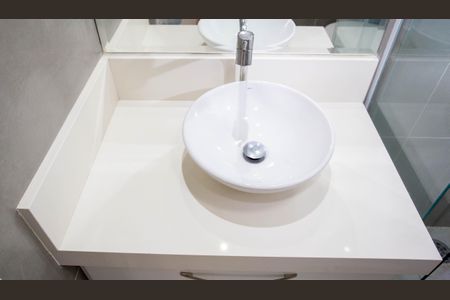 Apartamento à venda com 51m², 2 quartos e 1 vagaBanheiro Social