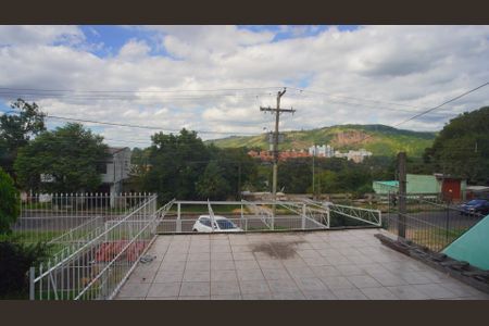 Vista da Rua de casa para alugar com 1 quarto, 70m² em Jardim Carvalho, Porto Alegre