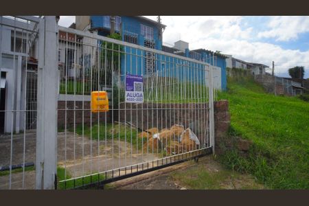 Casa para alugar com 70m², 1 quarto e sem vagaFachada e placa 