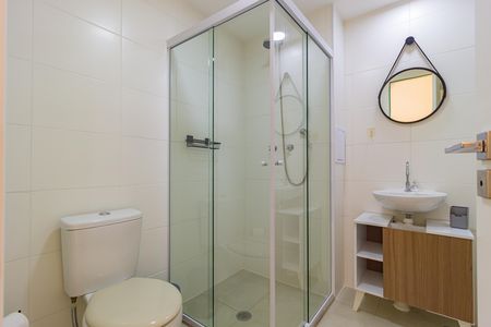 Banheiro de kitnet/studio para alugar com 1 quarto, 26m² em Alto da Mooca, São Paulo
