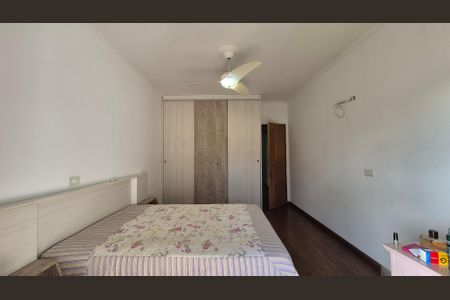 Casa para alugar com 250m², 5 quartos e 4 vagasQuarto