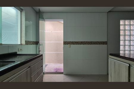 Casa para alugar com 250m², 5 quartos e 4 vagasCozinha