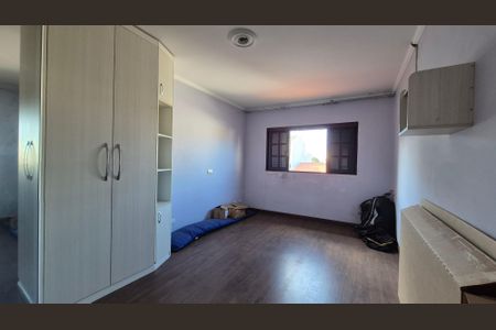 Casa para alugar com 250m², 5 quartos e 4 vagasSuíte 2