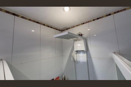 Casa para alugar com 250m², 5 quartos e 4 vagasBanheiro