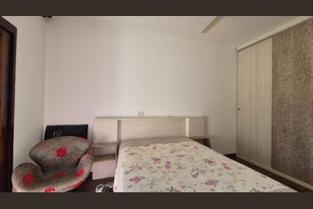 Casa para alugar com 250m², 5 quartos e 4 vagasQuarto