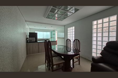 Casa para alugar com 250m², 5 quartos e 4 vagasSala de jantar