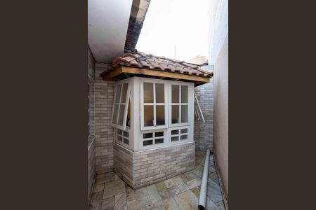 Casa à venda com 210m², 2 quartos e 1 vagaÁrea comum