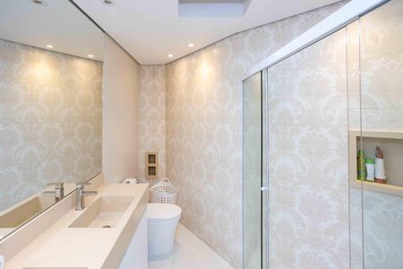 Casa à venda com 210m², 2 quartos e 1 vagaBanheiro da Suíte