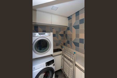 Casa à venda com 210m², 2 quartos e 1 vagaÁrea de Serviço