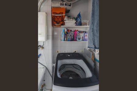 Apartamento à venda com 49m², 2 quartos e 1 vaga Apartamento à venda com 49m², 2 quartos e 1 vagaÁrea de Serviço