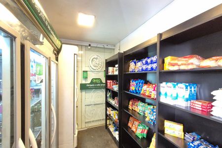 Apartamento para alugar com 48m², 2 quartos e 1 vaga Apartamento para alugar com 48m², 2 quartos e 1 vagaÁrea comum - Mercado