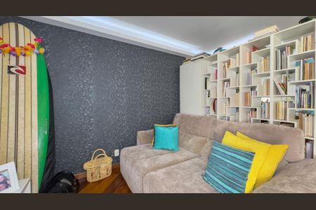 Apartamento à venda com 120m², 3 quartos e 2 vagas Apartamento à venda com 120m², 3 quartos e 2 vagasSala