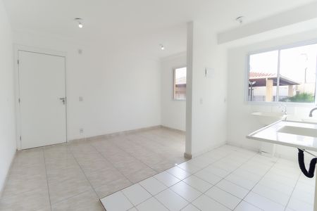 Apartamento para alugar com 44m², 2 quartos e sem vaga Apartamento para alugar com 44m², 2 quartos e sem vagaSala