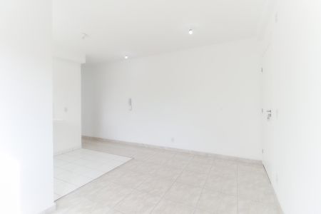 Apartamento para alugar com 44m², 2 quartos e sem vaga Apartamento para alugar com 44m², 2 quartos e sem vagaSala