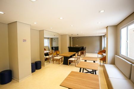 Apartamento à venda com 24m², 1 quarto e sem vaga Apartamento à venda com 24m², 1 quarto e sem vagaÁrea comum - Salão de festas