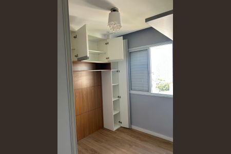 Quarto de apartamento para alugar com 2 quartos, 49m² em São Pedro, Osasco