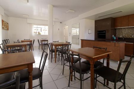 Apartamento para alugar com 54m², 2 quartos e 1 vaga Apartamento para alugar com 54m², 2 quartos e 1 vagaÁrea comum - Churrasqueira