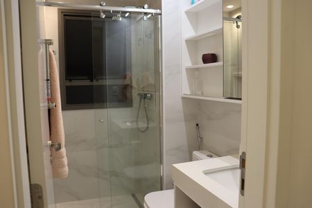 Apartamento à venda com 155m², 3 quartos e 2 vagasBanheiro