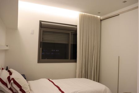 Apartamento à venda com 155m², 3 quartos e 2 vagas Apartamento à venda com 155m², 3 quartos e 2 vagasQuarto