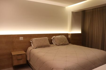 Apartamento à venda com 155m², 3 quartos e 2 vagas Apartamento à venda com 155m², 3 quartos e 2 vagasQuarto