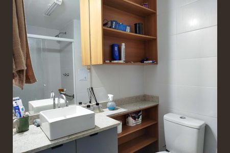 Studio à venda com 24m², 1 quarto e sem vaga Studio à venda com 24m², 1 quarto e sem vagaBanheiro