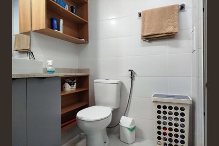 Studio à venda com 24m², 1 quarto e sem vaga Studio à venda com 24m², 1 quarto e sem vagaBanheiro