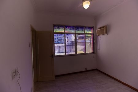 Apartamento para alugar com 2 quartos, 45m² em Centro, Niterói