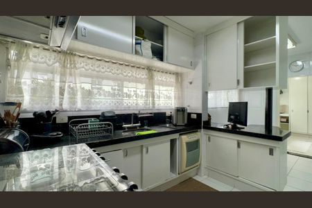 Apartamento à venda com 158m², 3 quartos e 1 vagaCozinha