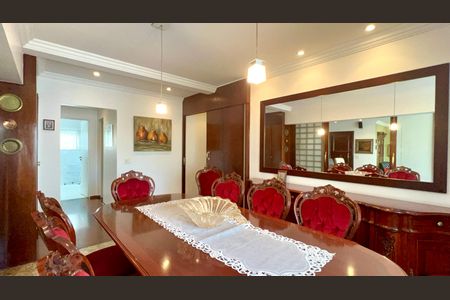 Apartamento à venda com 158m², 3 quartos e 1 vagaSala de Jantar