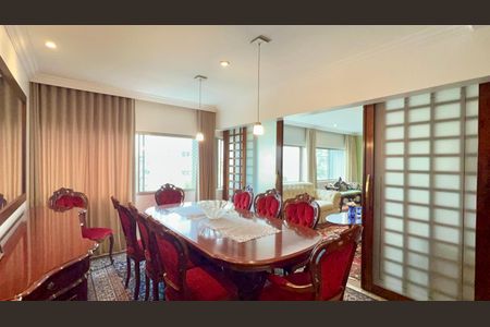 Apartamento à venda com 158m², 3 quartos e 1 vagaSala de Jantar